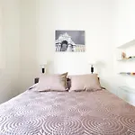 Апартаменти Find Me Alcantara *