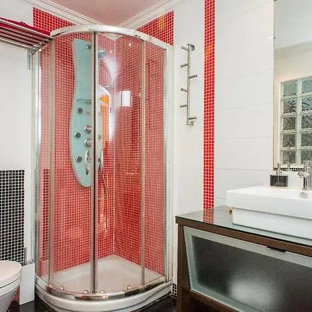 Find Me Alcantara Lisboa